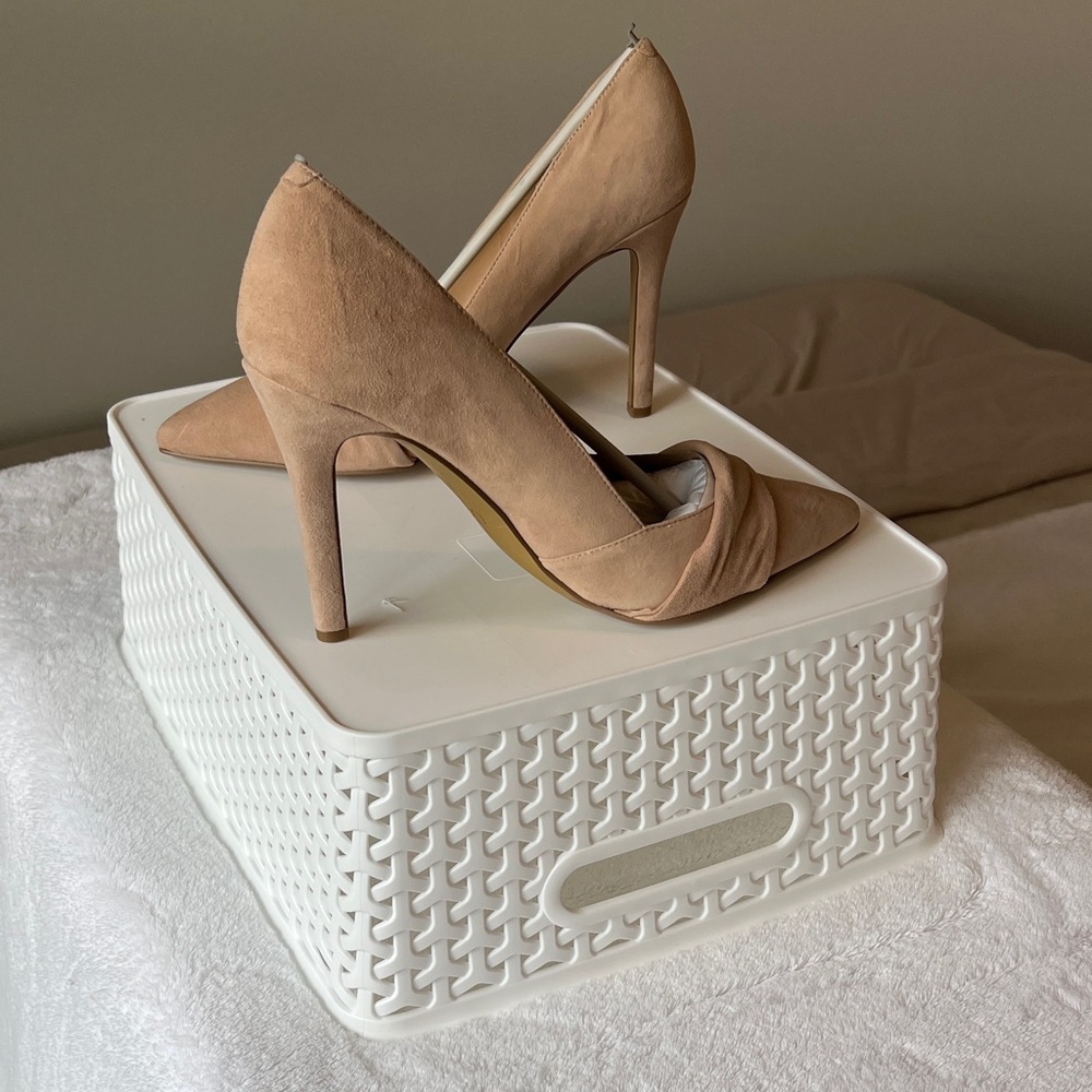 Jessica Simpson Nude Heels